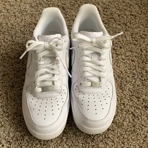 Nike Air Force Ones - 9.5